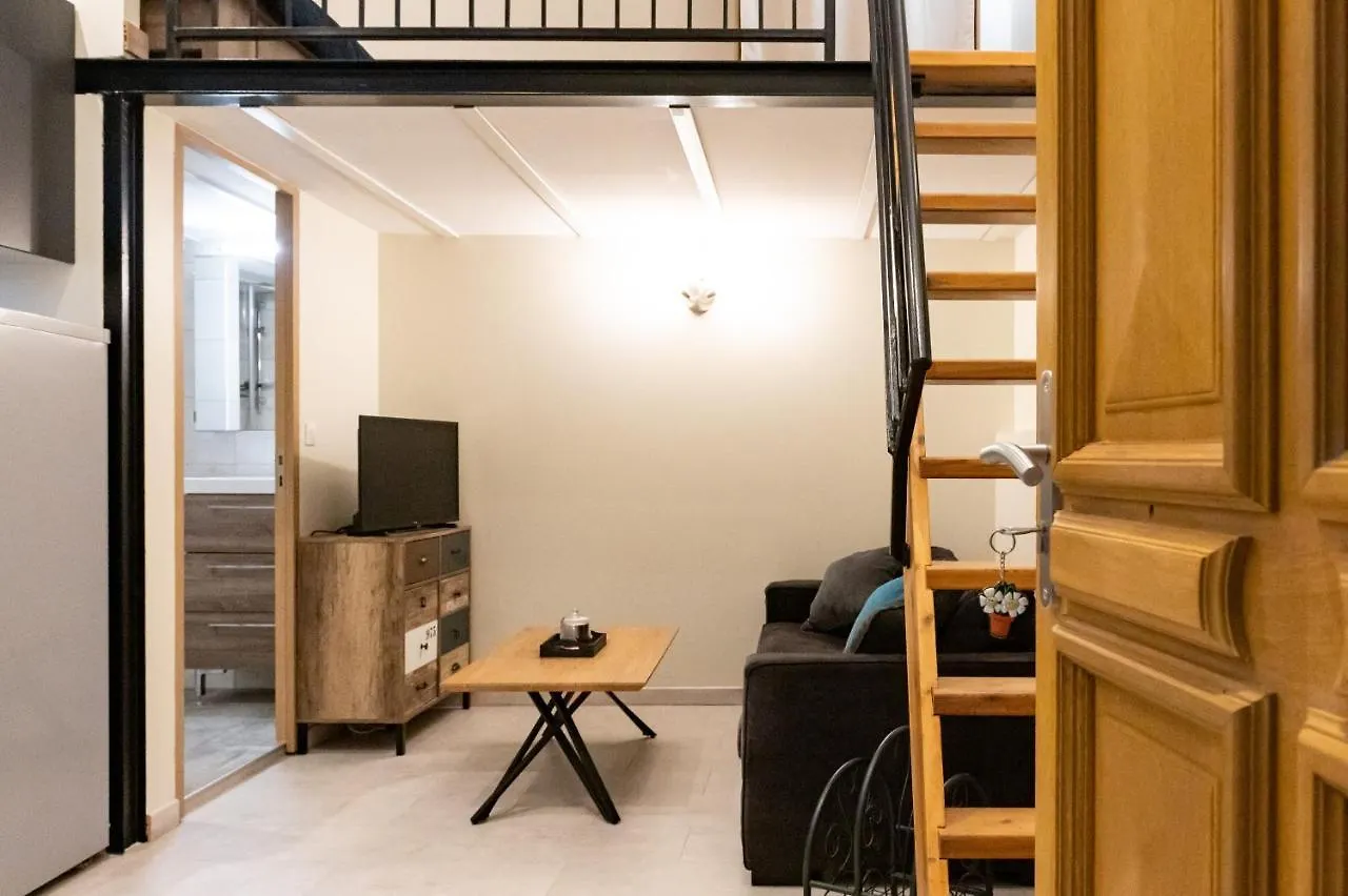 Studio Ivoire au coeur de Montauban 0*,  France